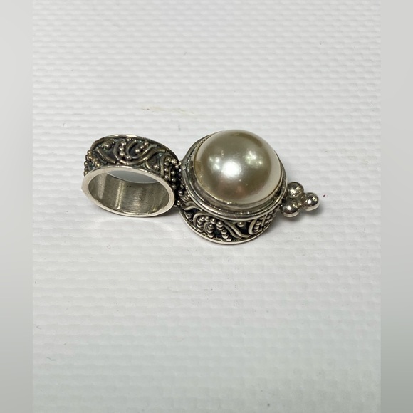 Beautiful 925 Silver Faux Pearl Slide Pendant - Picture 1 of 7